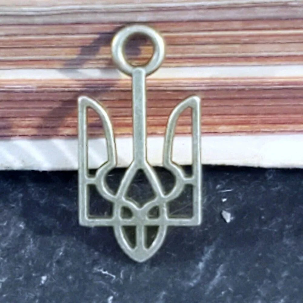 Bronze Ukraine National Emblem Ukrainian Symbol 18x9mm Charms Pendants 10 pcs
